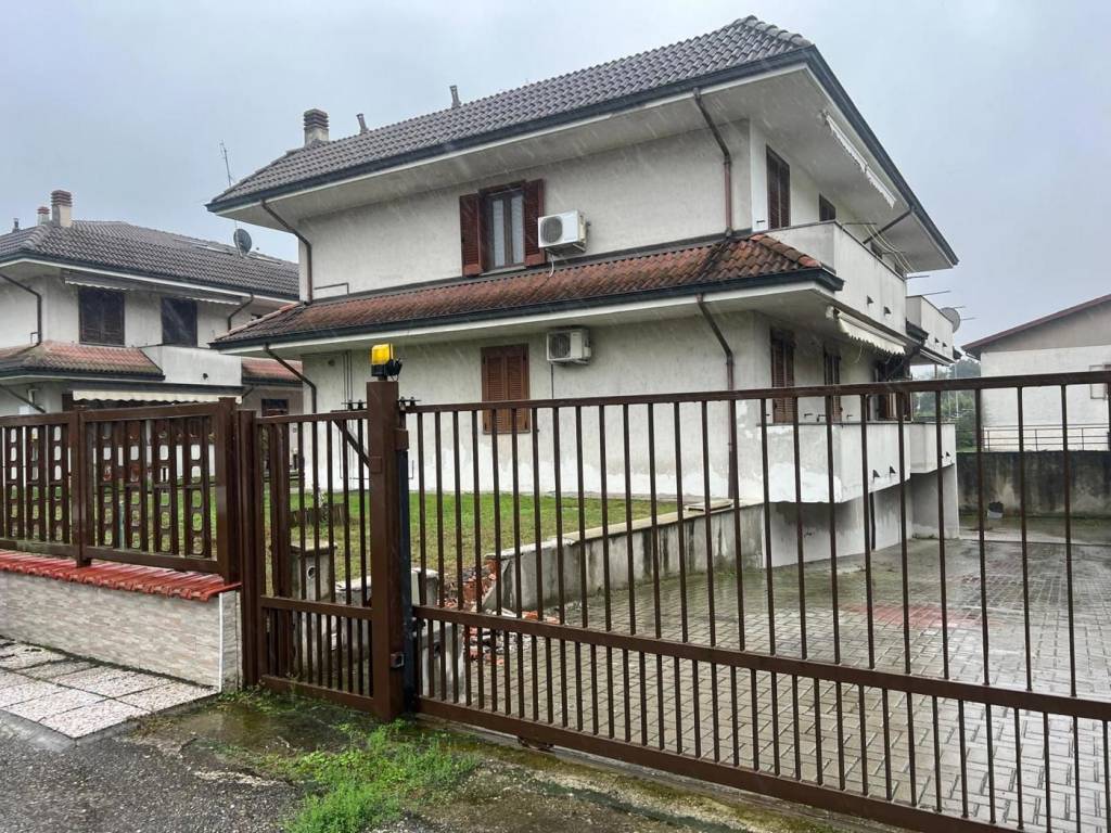 Appartamento a Parona in Largo Ortaglia, 5 - Foto 2