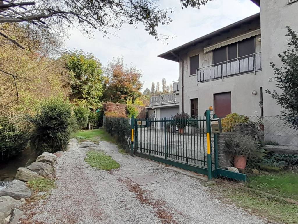 Casa indipendente a Carugo in Via Piave - Foto 2