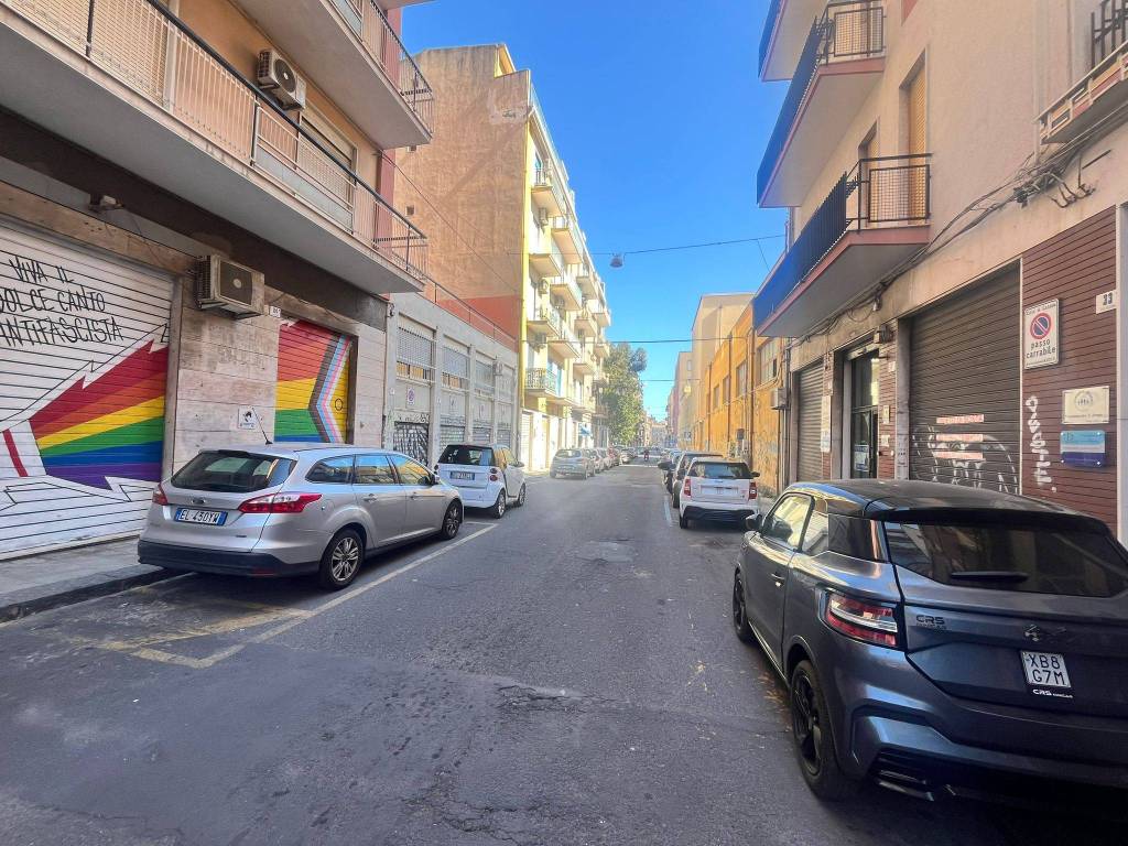 Box / garage a Catania in Via Verona - Foto 3