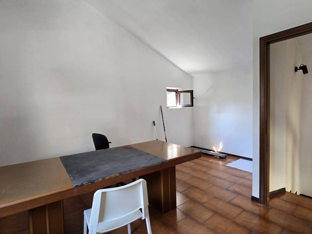 Immobile a Clusone in Via Giuseppe Mazzini - Foto 4