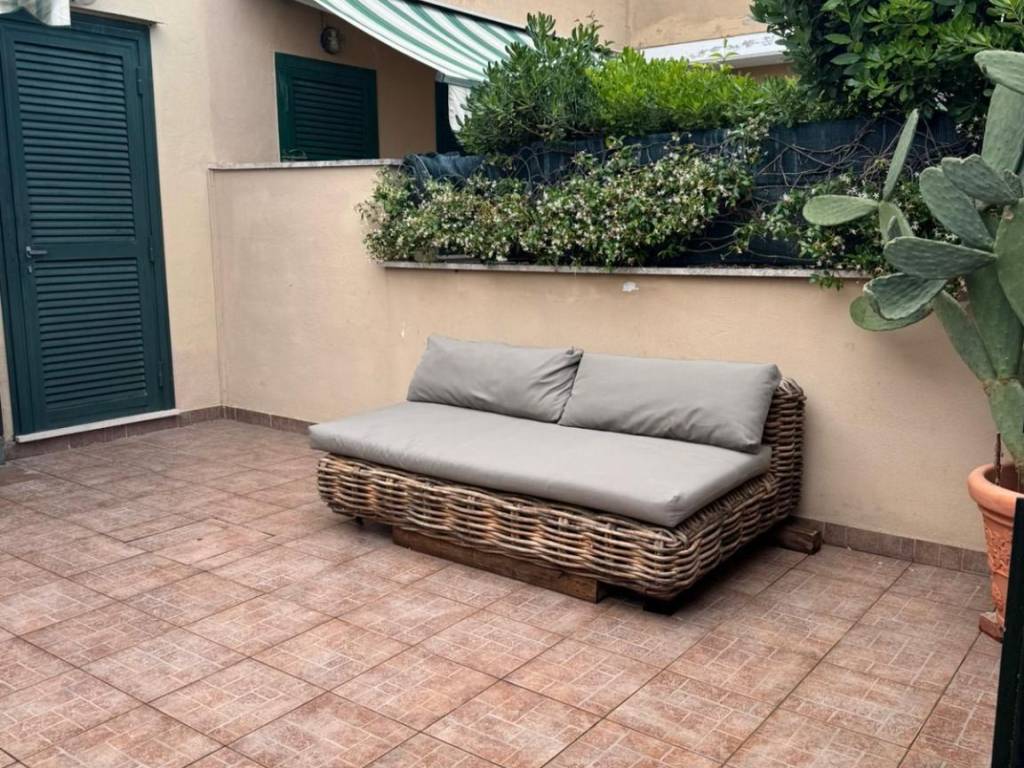 Appartamento a Terracina in Via Emerico Bolognini, 27 - Foto 5