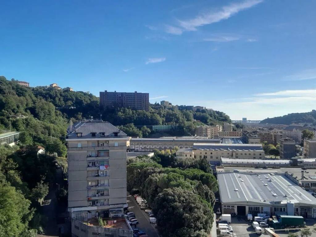 Appartamento a Genova in Via Teglia, 35 - Foto 4