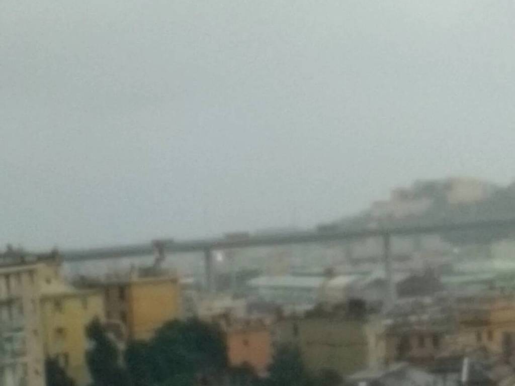 Appartamento a Genova in Via Sergio Piombelli No Number - Foto 4