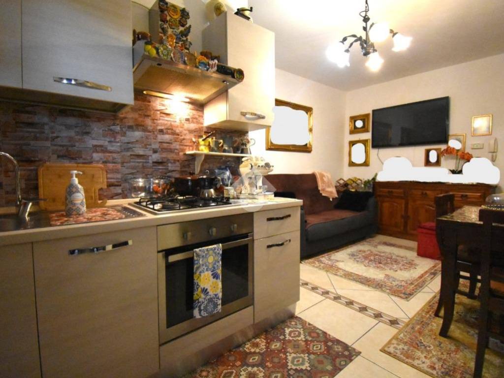 Appartamento a Castiglione delle stiviere in Via Pietro Beschi, 7 - Foto 4