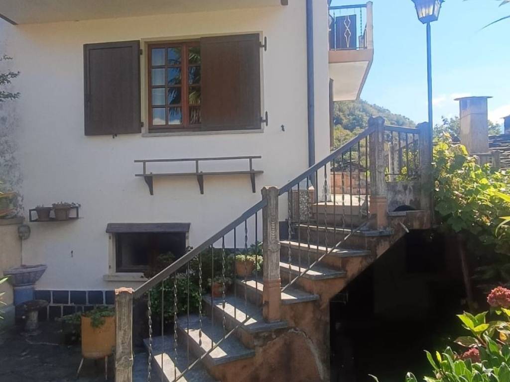 Casa indipendente a Vogogna in Frazione Genestredo - Foto 2