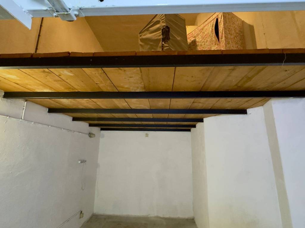 Box / garage a Savona in Via Mongrifone - Foto 4