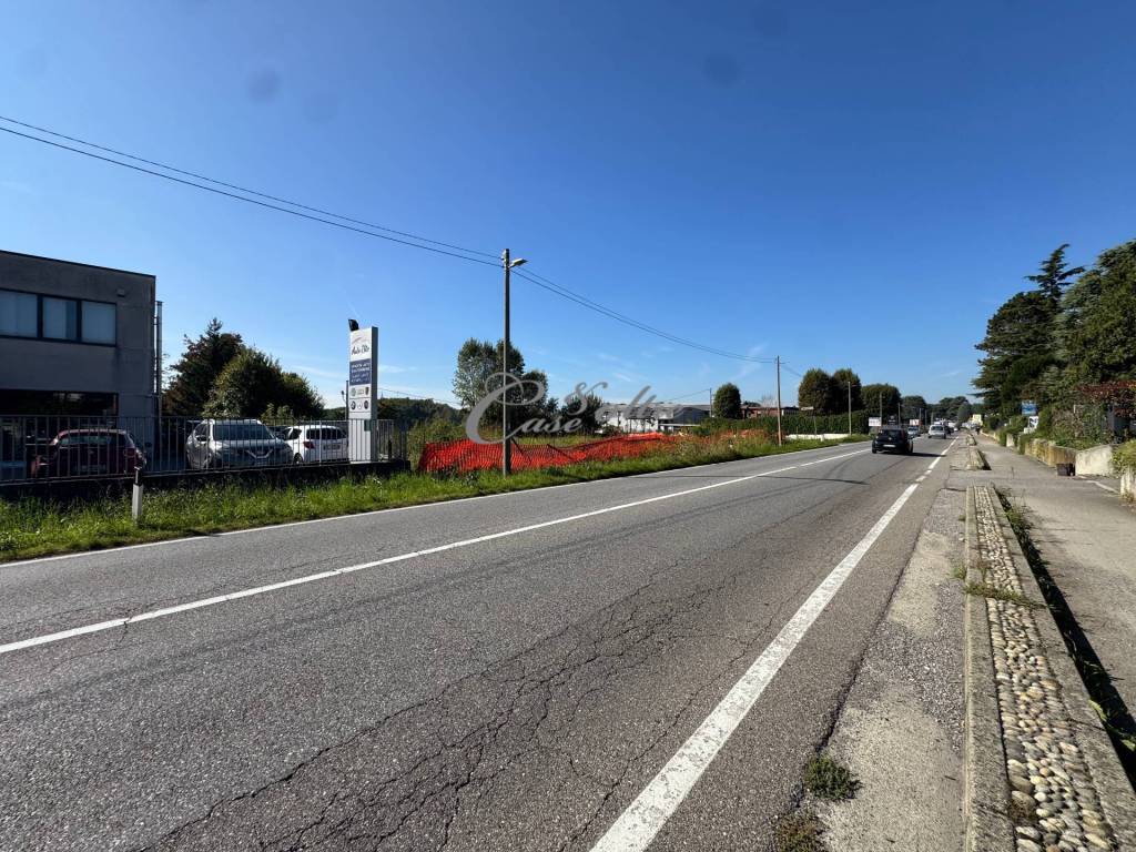 Terreno a Vertemate con minoprio in Via dei Pini - Foto 3