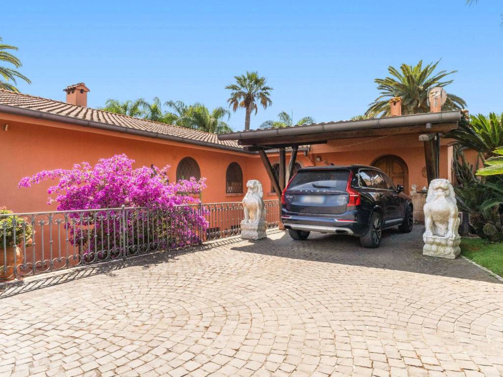 Villa a Latina in strada cerreto la croce - Foto 2