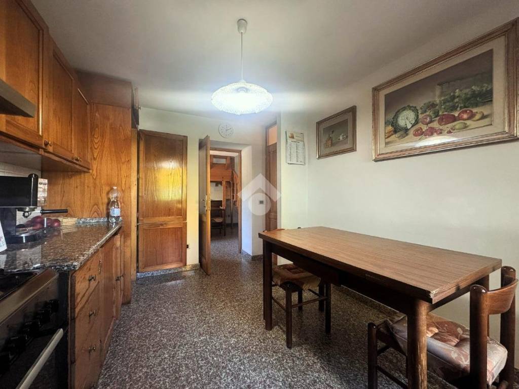 Casa indipendente a Pistoia in Via di Valdibrana, 253 - Foto 4