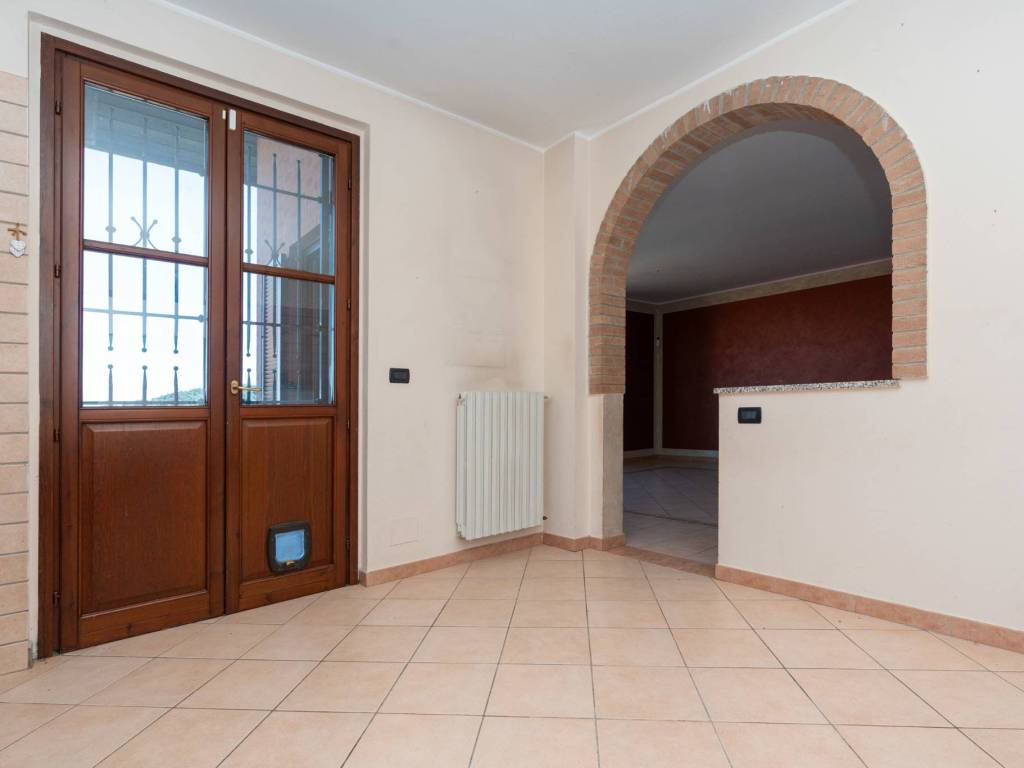 Appartamento a Castagneto po in corso Italia, 14 - Foto 2