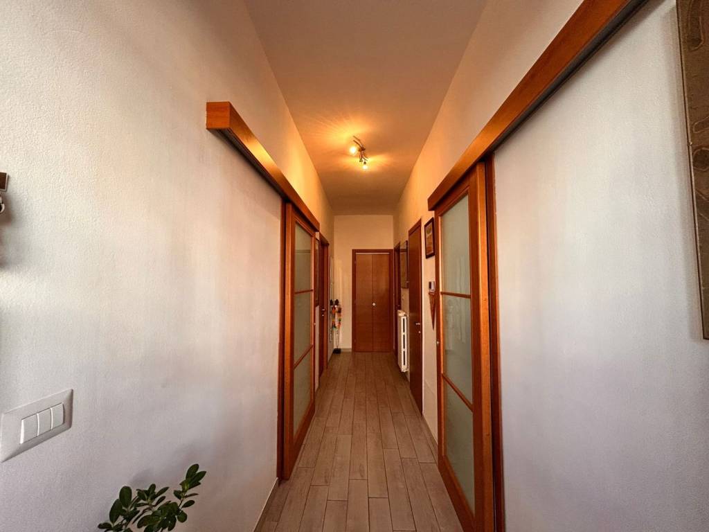 Villa a Aprilia in Via Liguria - Foto 2