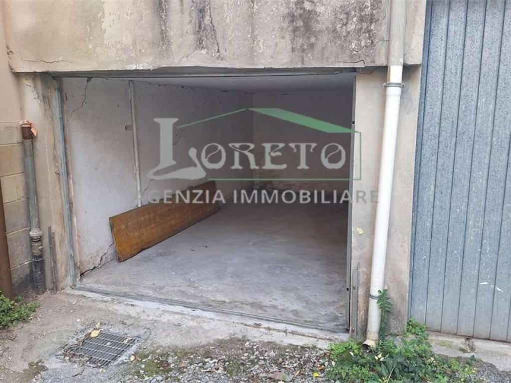 Box / garage a Rapallo in via nino bixio - Foto 3