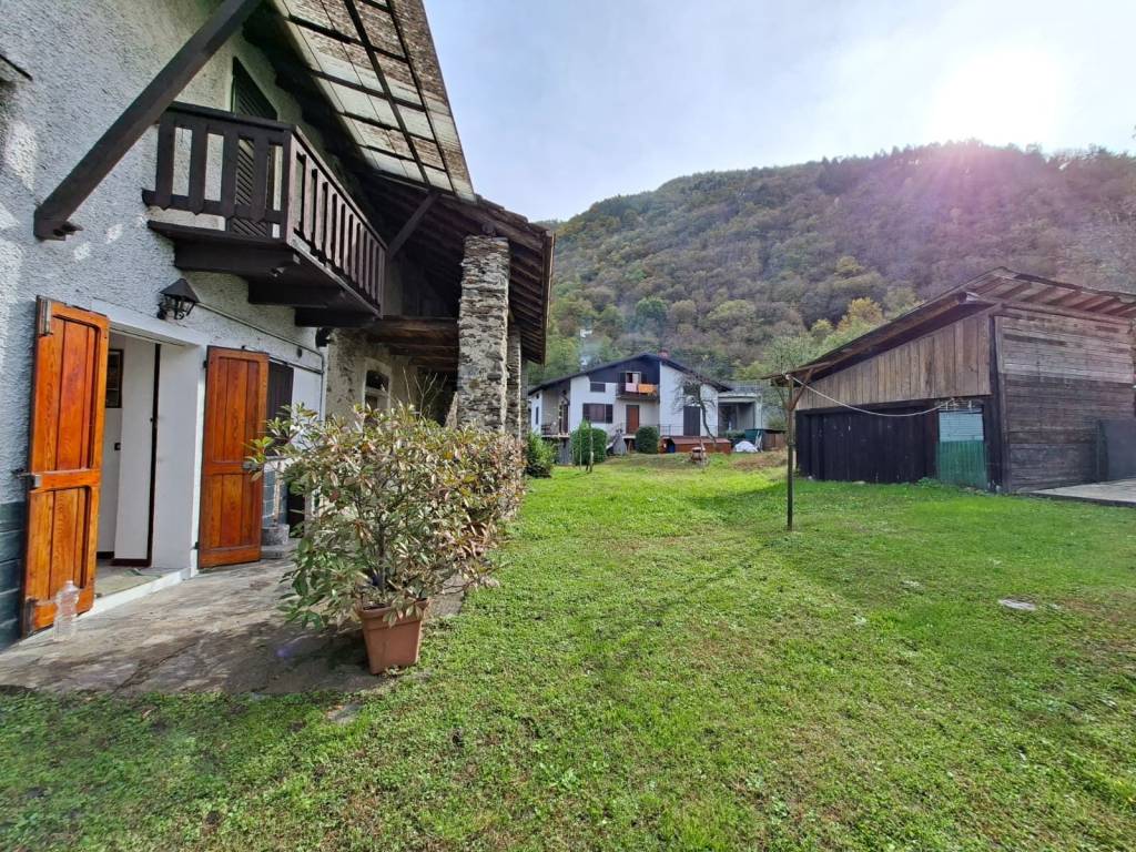 Casa indipendente a Colico in Via alla Fontana Vecchia, 40 - Foto 4