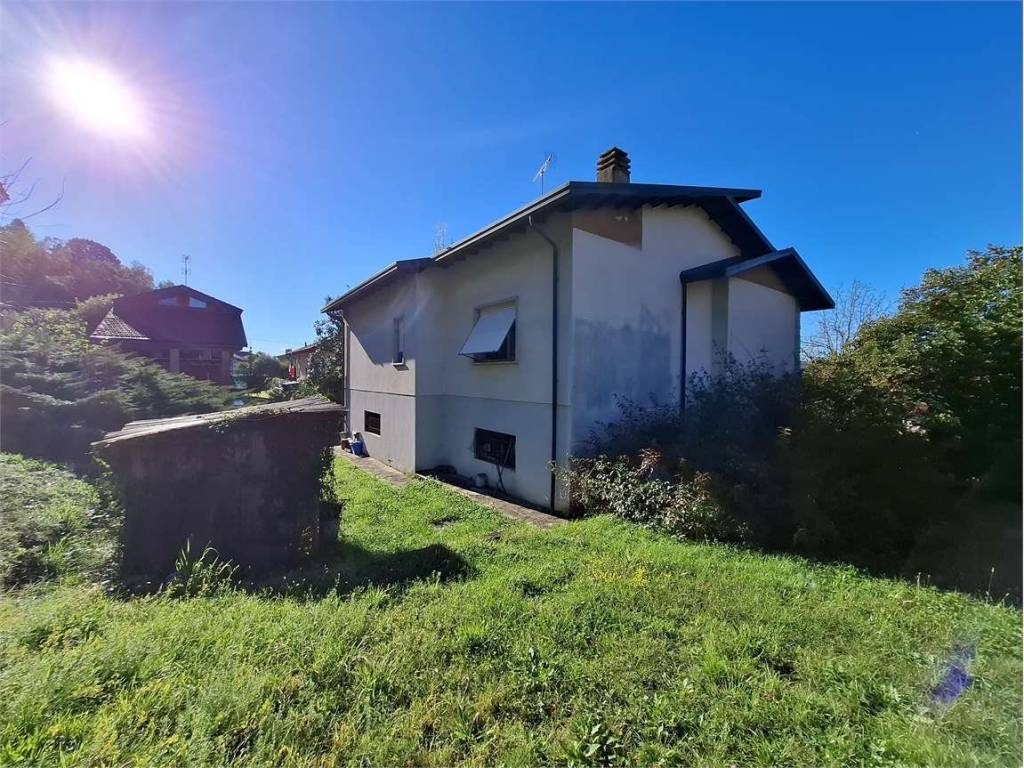 Villa a Sesto calende in Via Lavaggione , xx - Foto 4