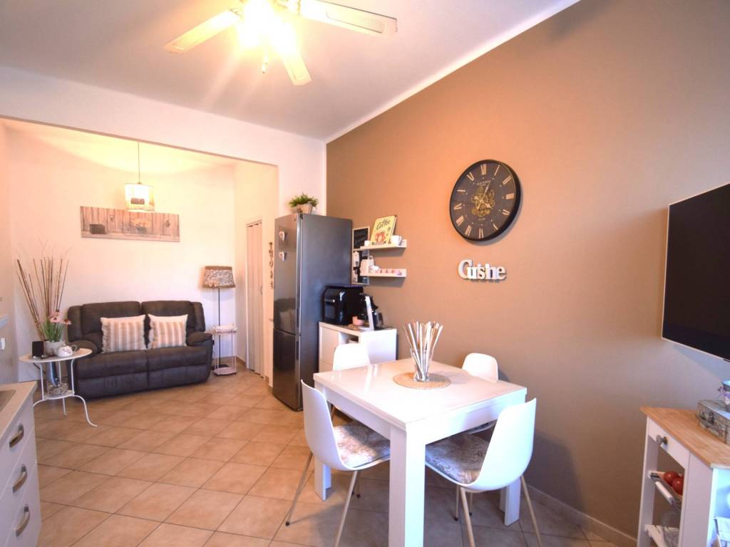 Appartamento a Genova in Via Villini Ambrogio Negrone - Foto 3