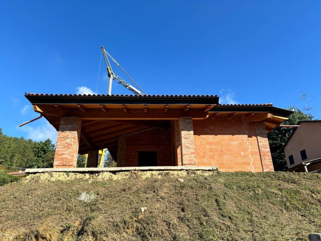 Villa a Corneliano d'alba in Via Pesio - Foto 3