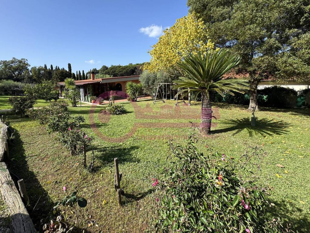 Villa a Latina in Via Isonzo, 214 - Foto 2