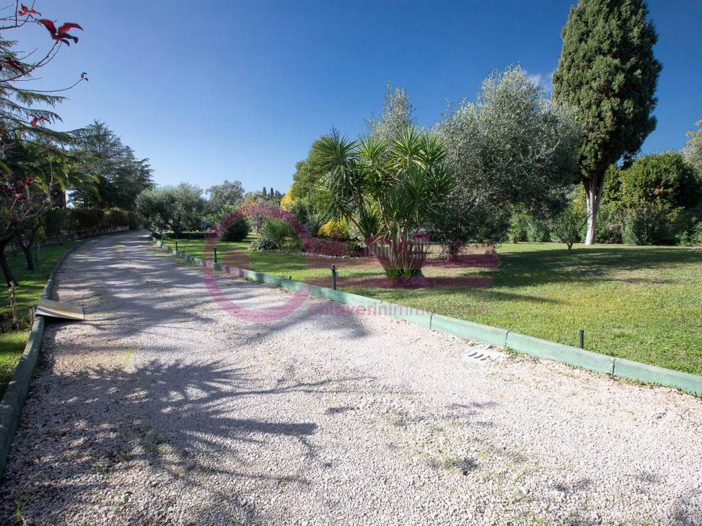 Villa a Latina in Via Isonzo, 214 - Foto 4