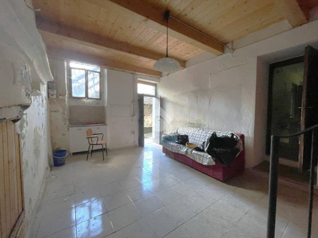 Casa indipendente a Forcola in Via selvetta - Foto 3