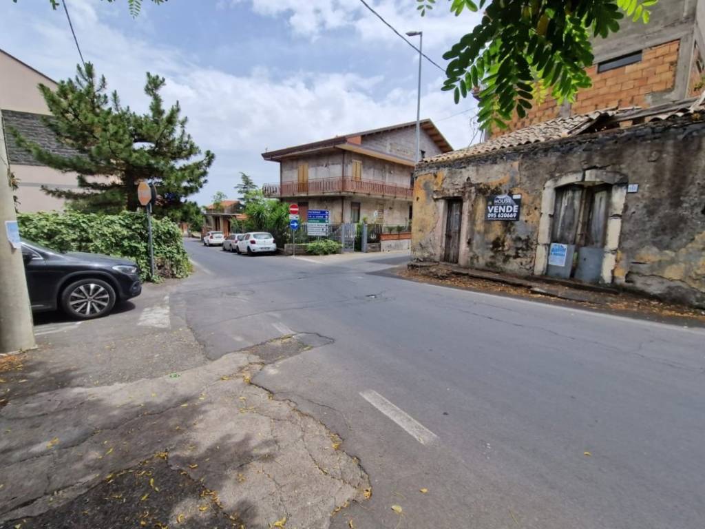 Casa indipendente a Ragalna in Via R. Imbriani - Foto 5