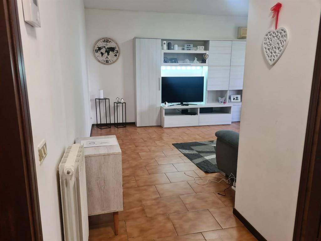 Appartamento a Tradate in Via Bainsizza - Foto 2