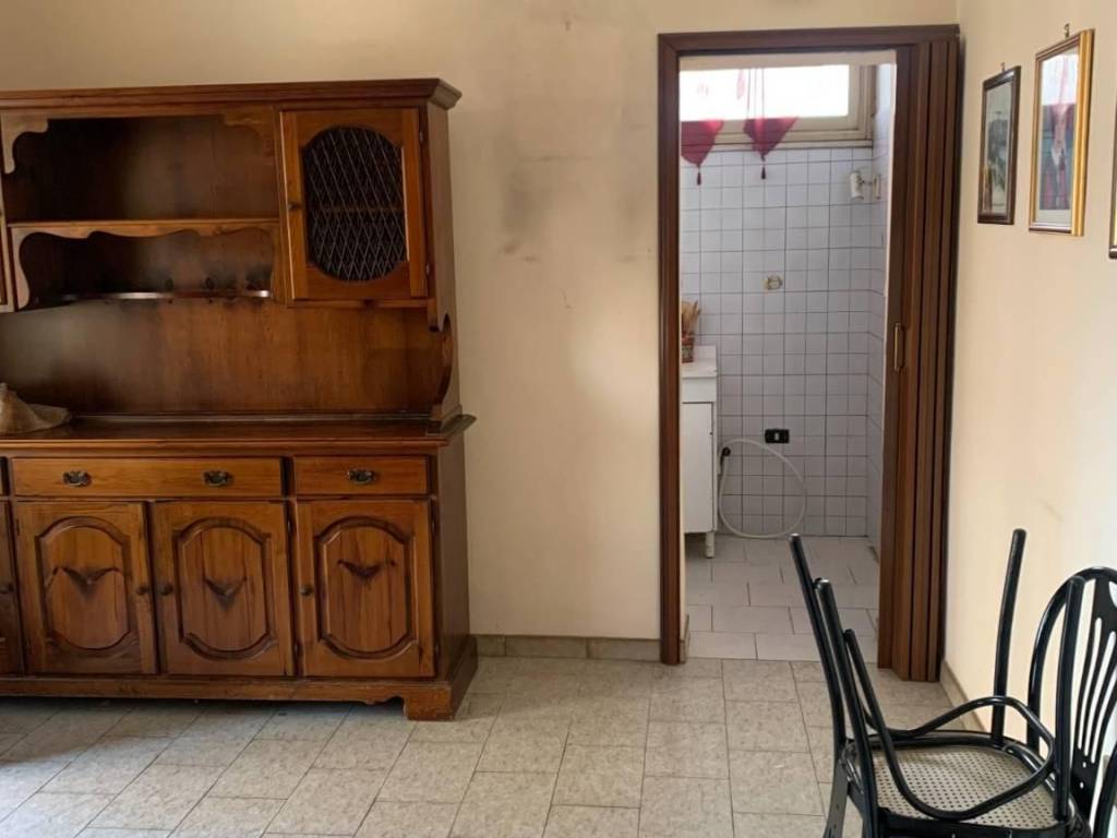 Appartamento a Aprilia in Piazza Benedetto Croce - Foto 2