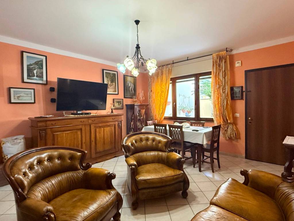 Appartamento a Sestu in Via Monserrato - Foto 4