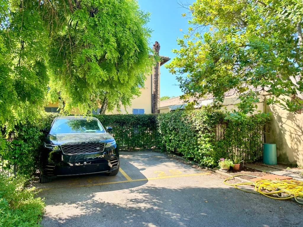Villa a Rimini in Via Massimo d'Azeglio, 17 - Foto 4