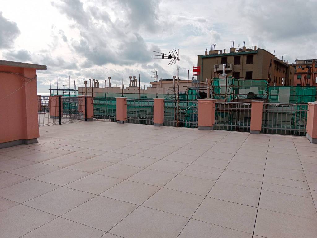 Appartamento a Genova in Via Elsa - Foto 2