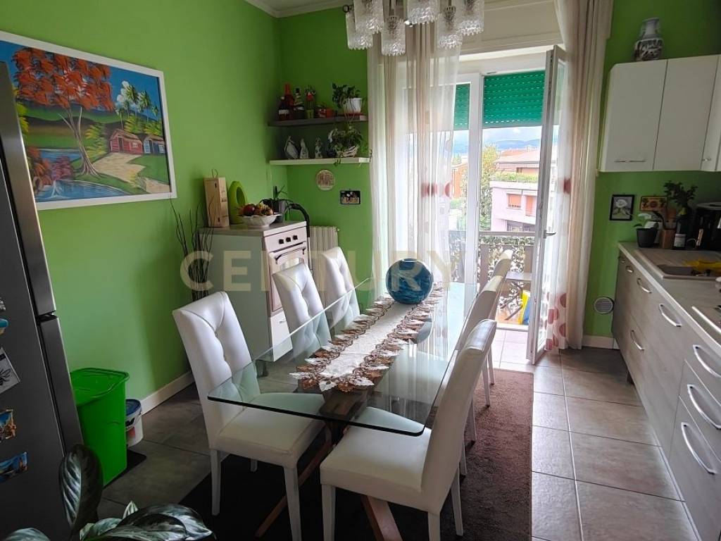 Appartamento a Verona in Stradone Santa Lucia, 109 - Foto 2