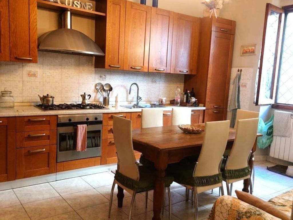 Casa indipendente a Poggio a caiano - Foto 2