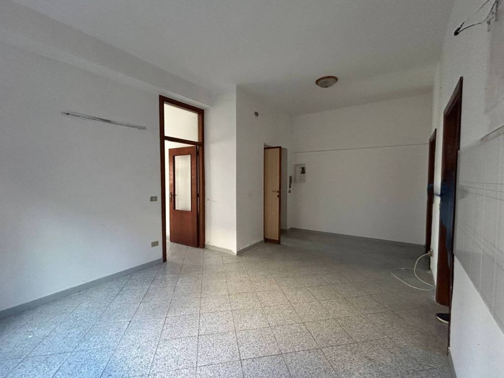 Appartamento a Catanzaro in Via degli Aragonesi - Foto 2