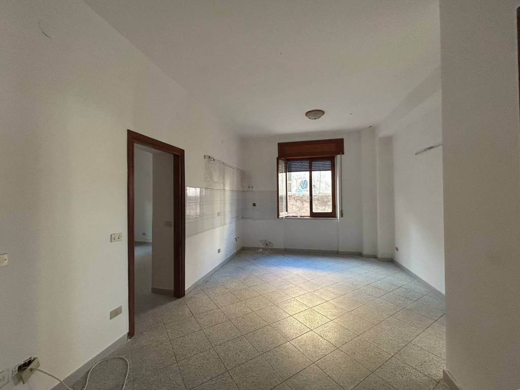 Appartamento a Catanzaro in Via degli Aragonesi - Foto 3