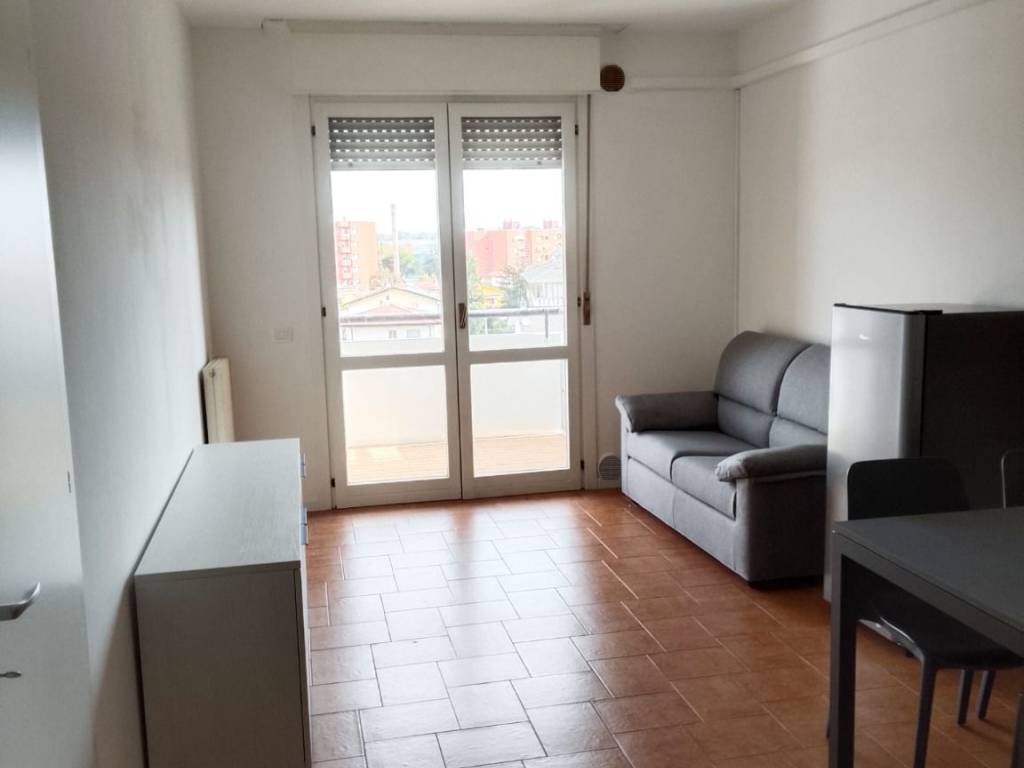 Appartamento a Pordenone in Via Ugo Foscolo, 7 - Foto 2