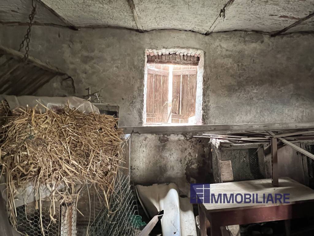 Rustico / casale a Angera in Via Bruschera - Foto 4