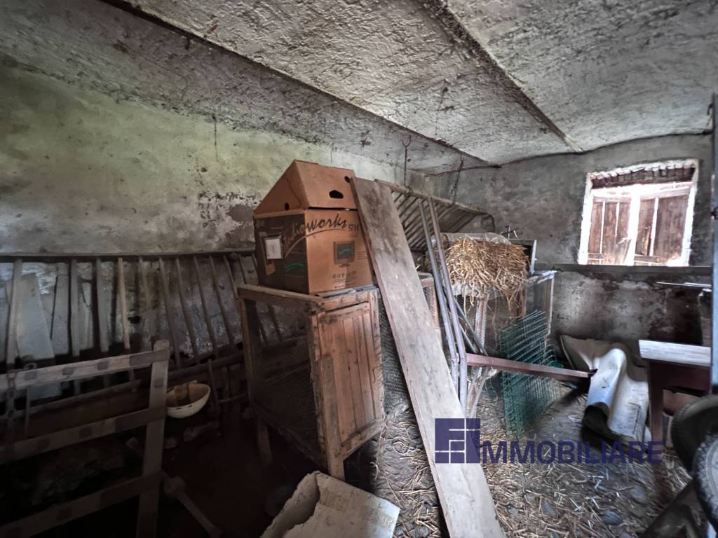 Rustico / casale a Angera in Via Bruschera - Foto 5