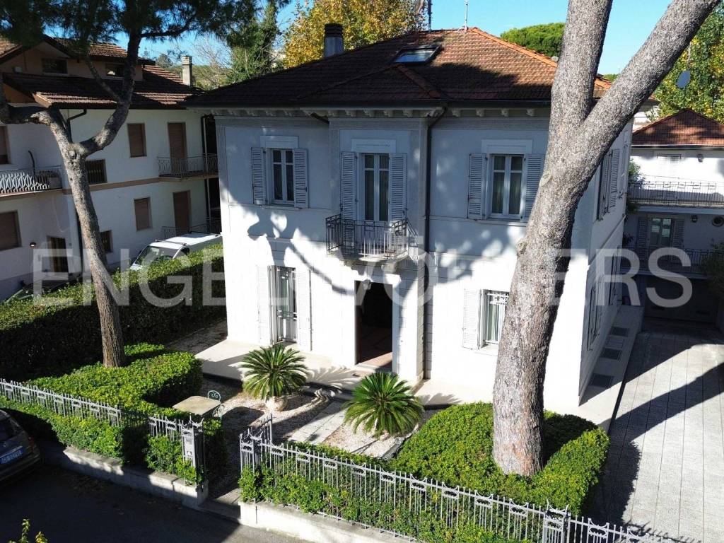 Villa a Riccione in Viale Francesco Baracca, 36 - Foto 5
