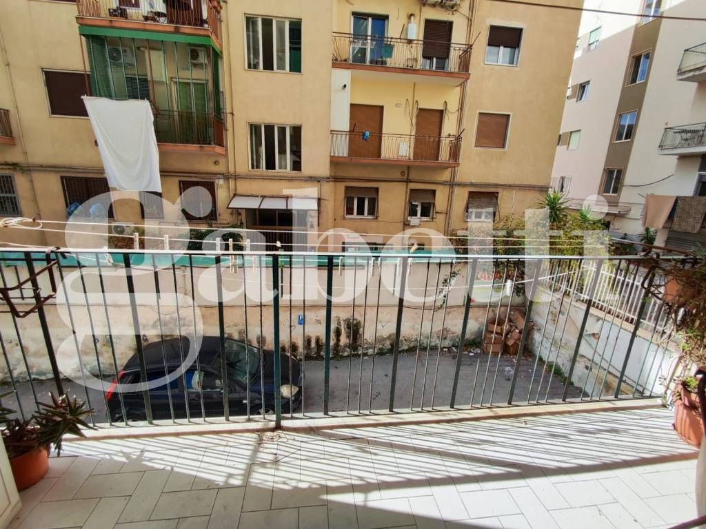 Appartamento a Portici in Via Giovanni Amendola, 1 - Foto 3