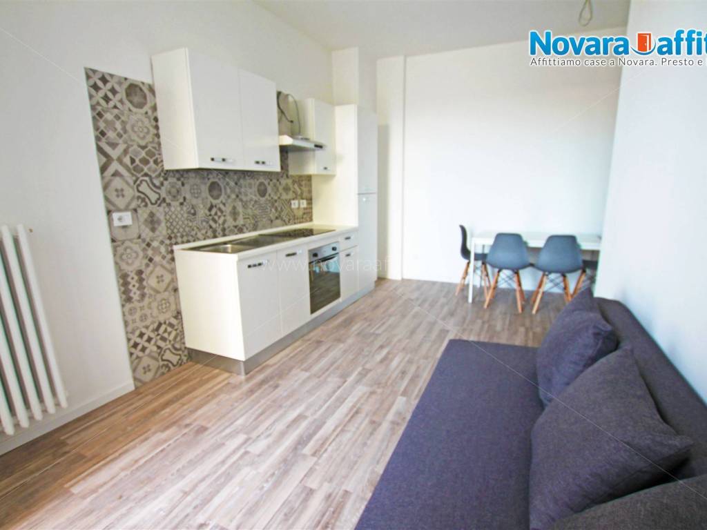 Appartamento a Novara in Piazza Giuseppe Garibaldi - Foto 2