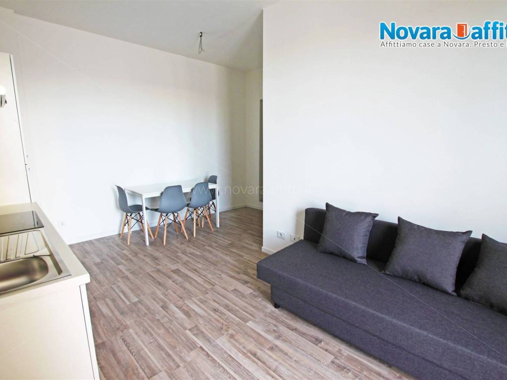 Appartamento a Novara in Piazza Giuseppe Garibaldi - Foto 3