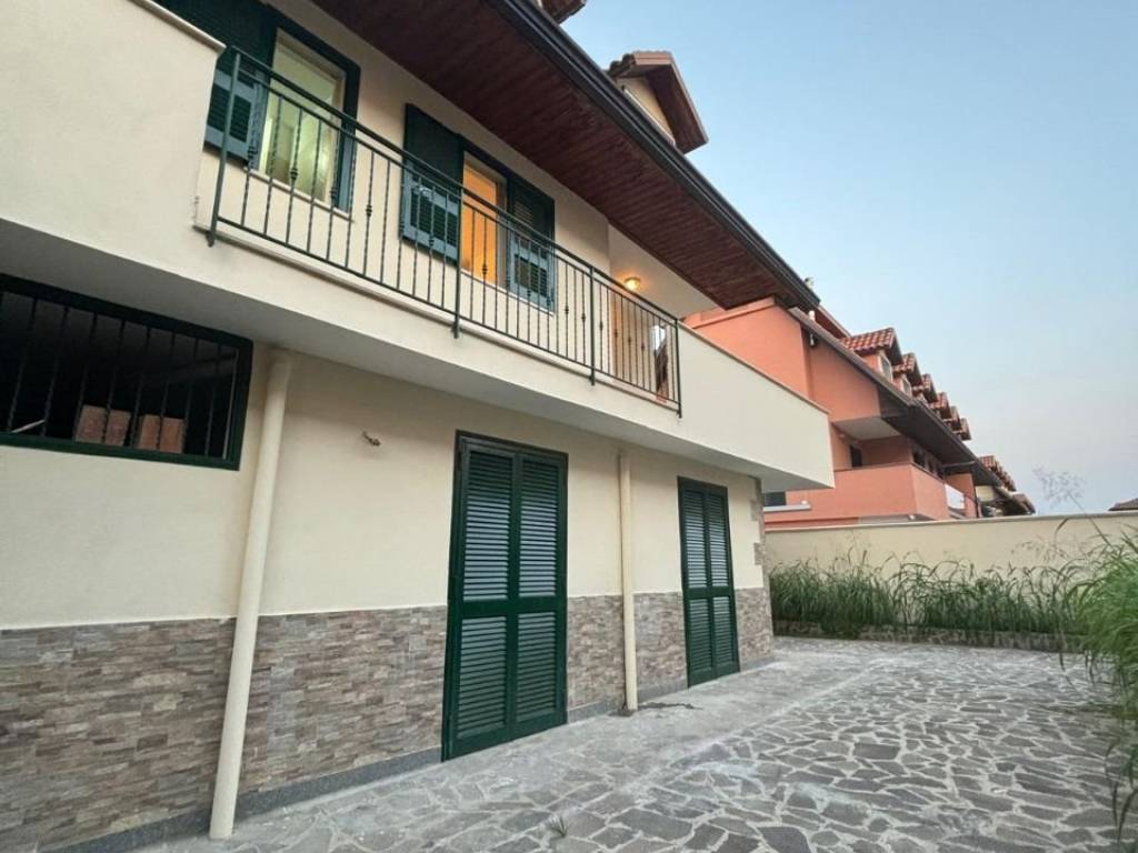 Villa a Giugliano in campania in Via Ripuaria, 445 - Foto 4