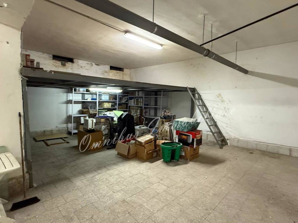 Box / garage a Foggia in Via Michelantonio Fini - Foto 3