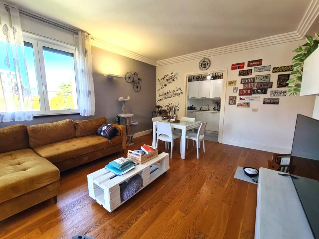 Appartamento a Albenga in Viale 8 Marzo - Foto 4