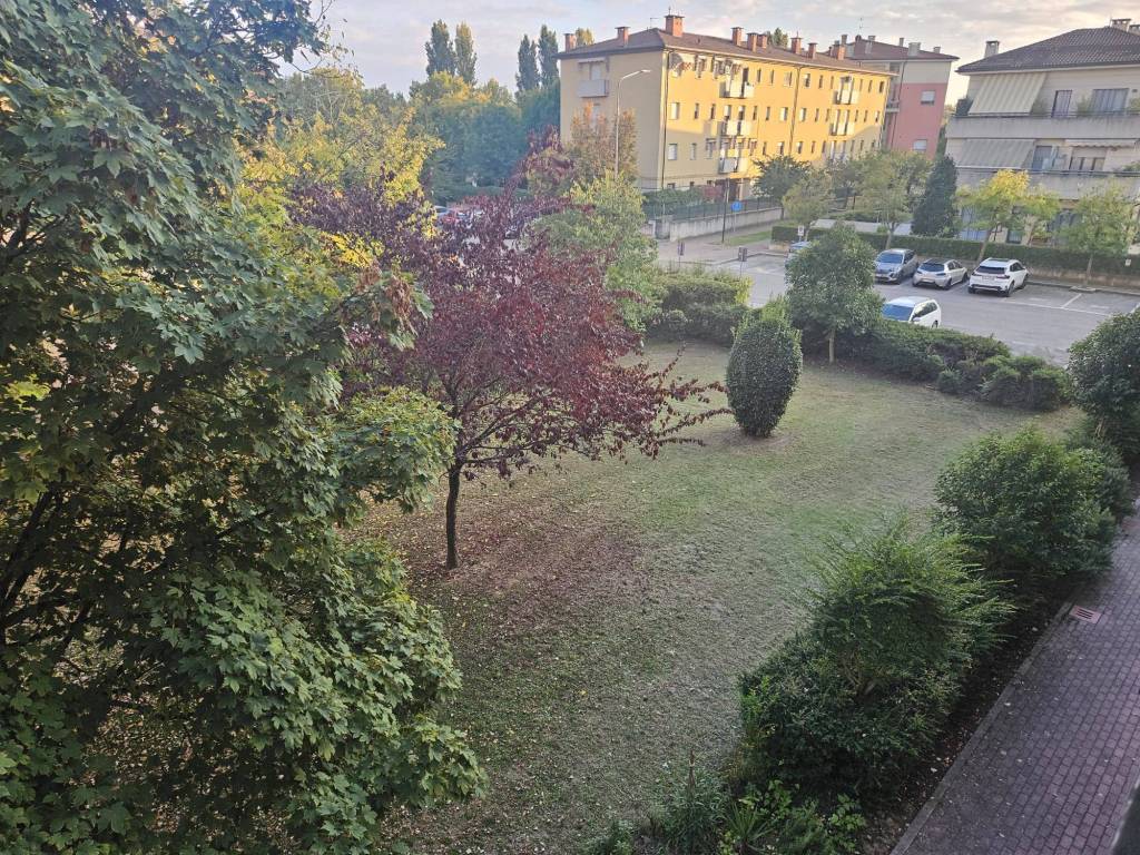 Appartamento a Budrio in Via Gyula - Foto 4