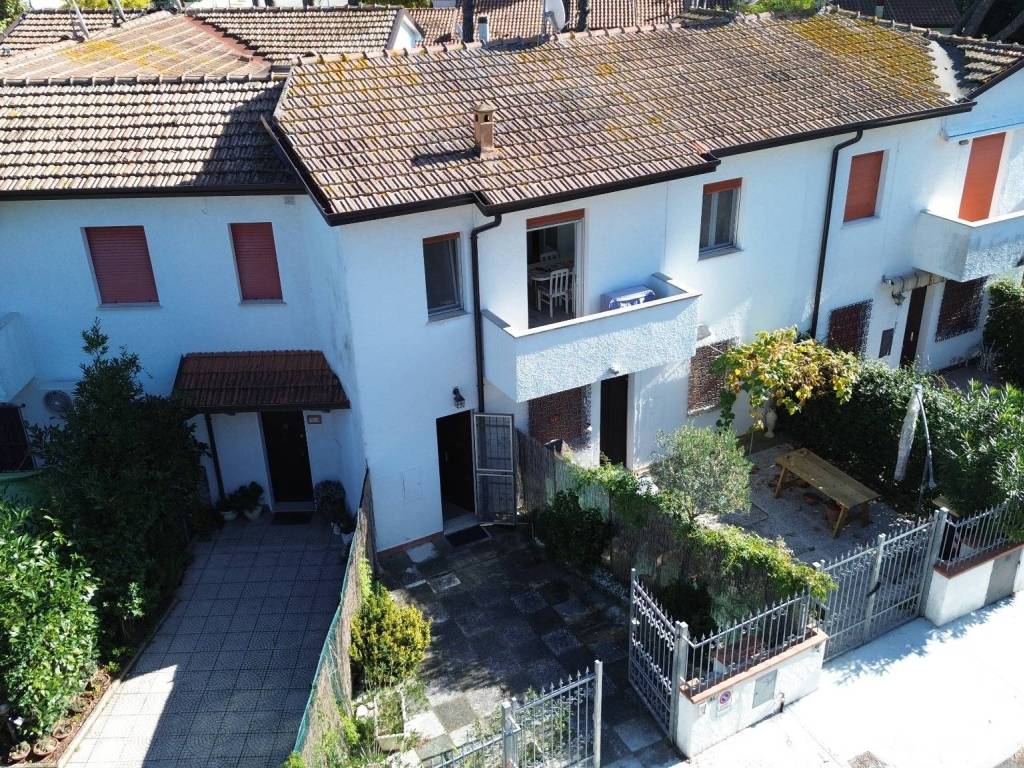 Villa a Comacchio in Viale Alaska, 44 - Foto 2