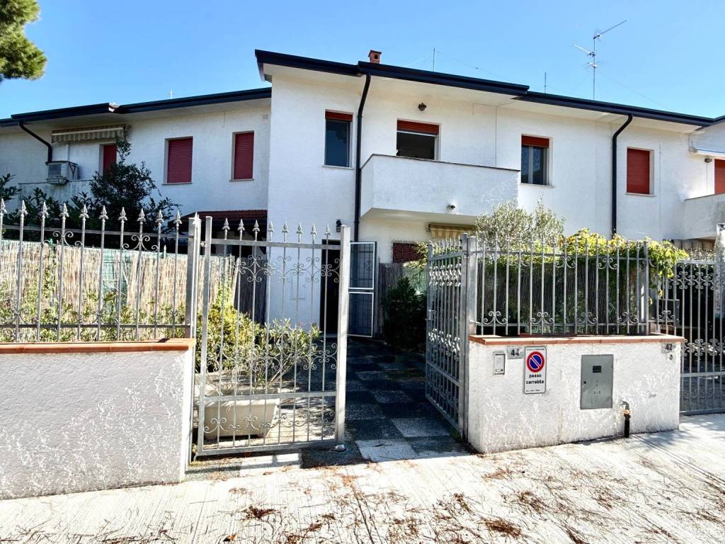 Villa a Comacchio in Viale Alaska, 44 - Foto 3