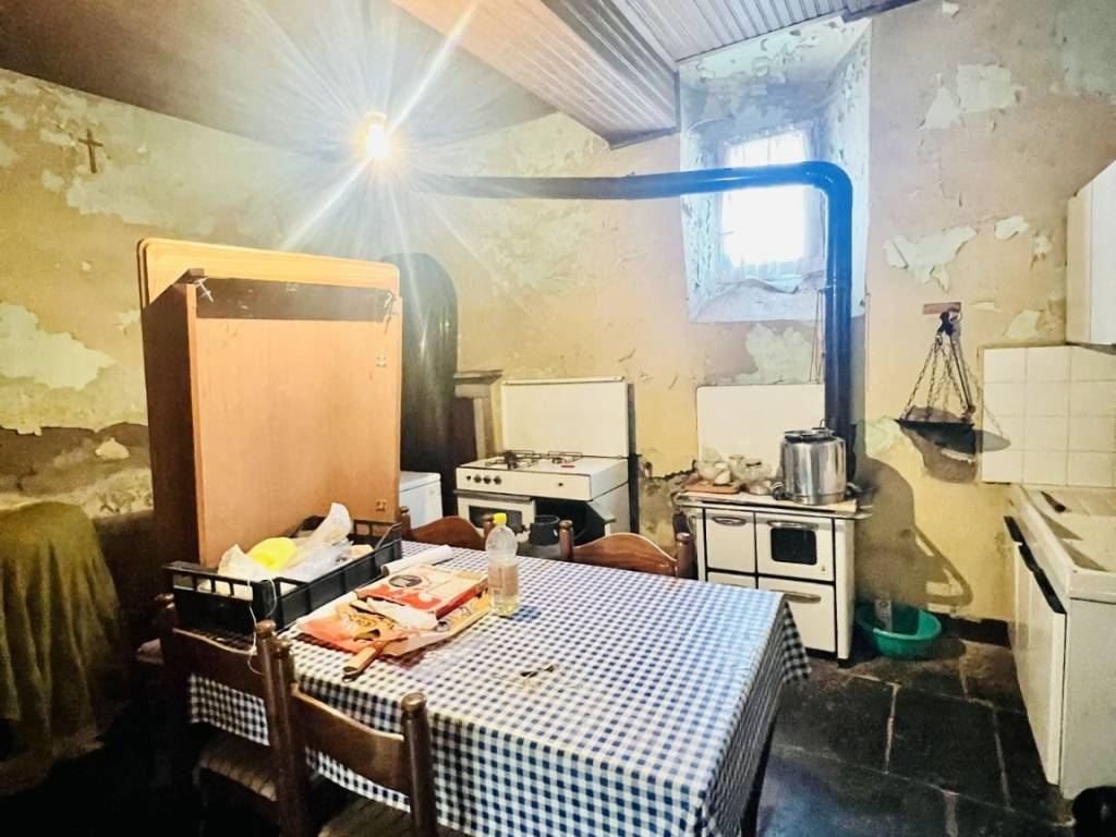 Casa indipendente a Suello in Via ai Pascoli - Foto 5