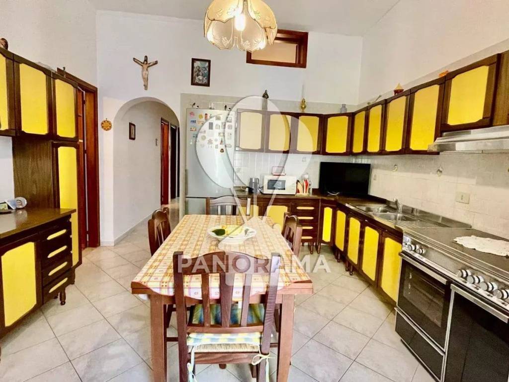 Casa indipendente a Balestrate in Via Pompeo Vannucci - Foto 5