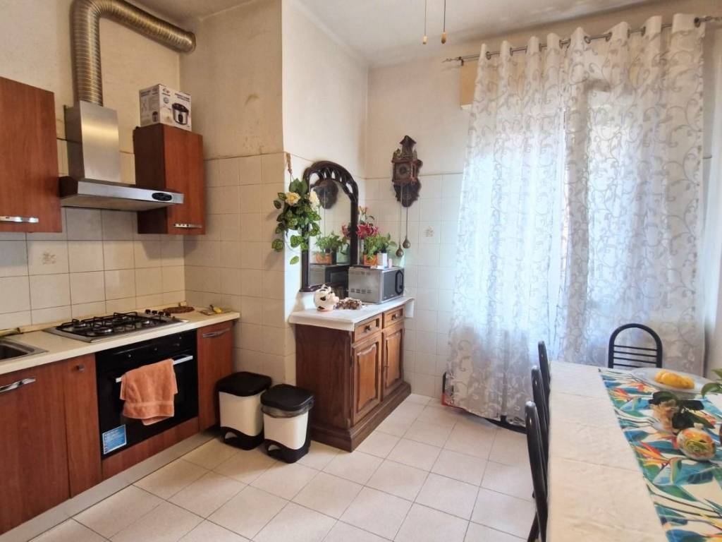 Appartamento a Bologna in Via Lorenzo Bartolini, 7 - Foto 2