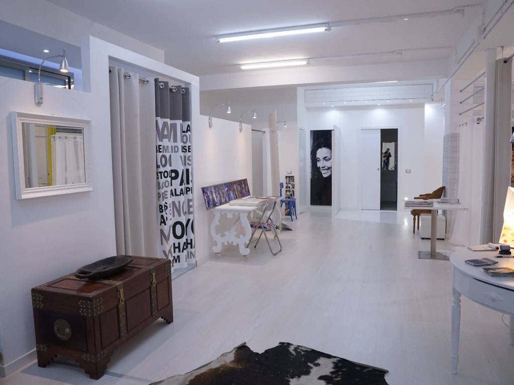 Loft / open space a Lascari in Viale Alcide De Gasperi - Foto 2